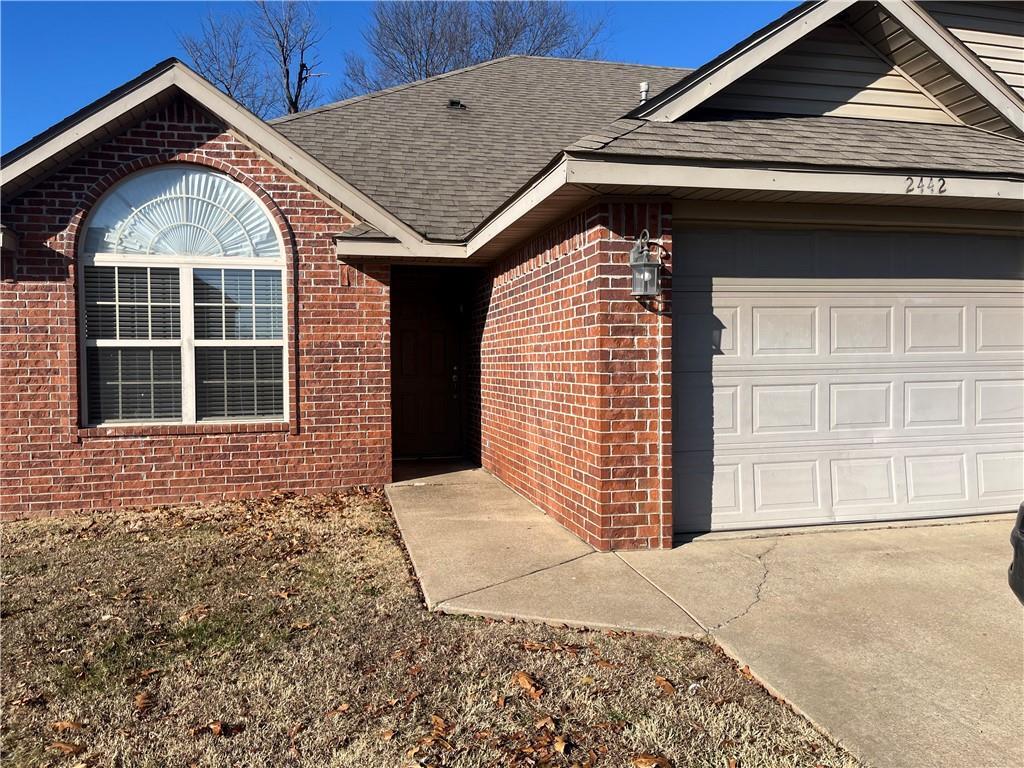 Foto del edificio - 2442 S Rill St