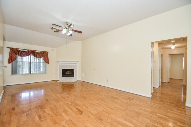 Foto del edificio - 12415 Fox Trace Ln