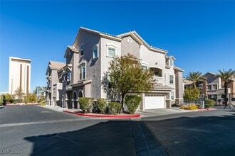 Building Photo - 8777 W Maule Ave