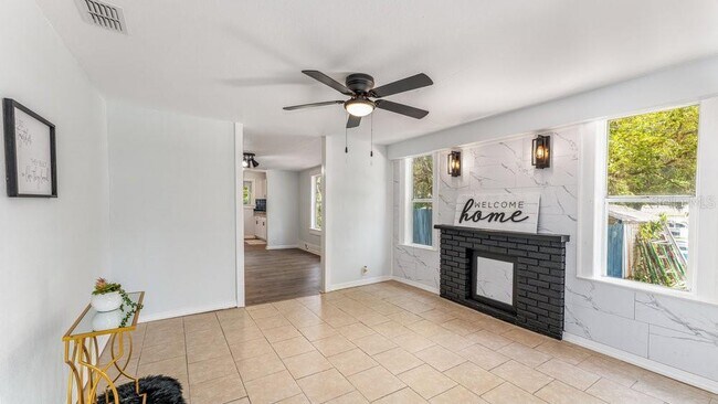 Foto del edificio - 912 E Carolina Ave