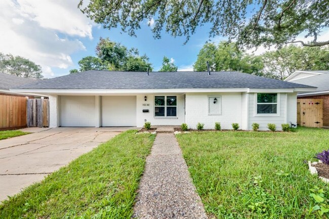 Building Photo - 4018 Silverwood Dr