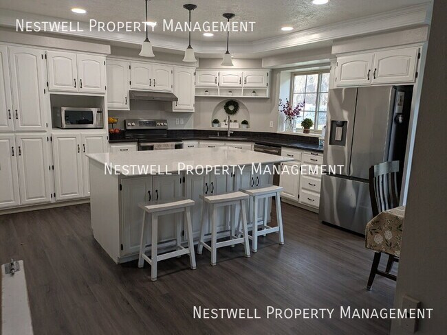 Foto del edificio - 1715 E Cherokee Dr