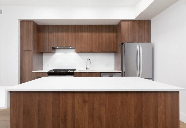 3BT1-NW - Kitchen - UXBorough Living