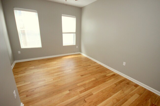 Foto del edificio - 816 S Negley Ave