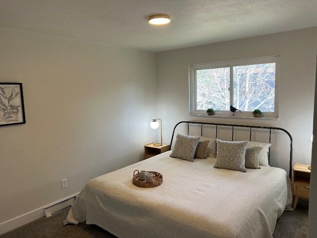 Foto del edificio - 8834 E Radcliff Ave