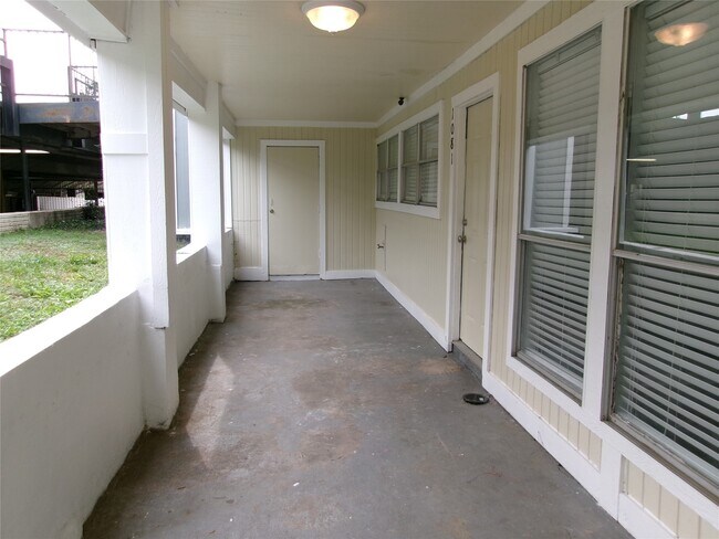 Foto del edificio - 781 Country Pl Dr