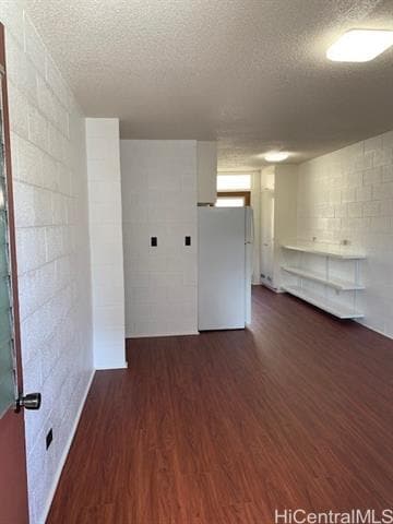 Building Photo - 1554 Liholiho St