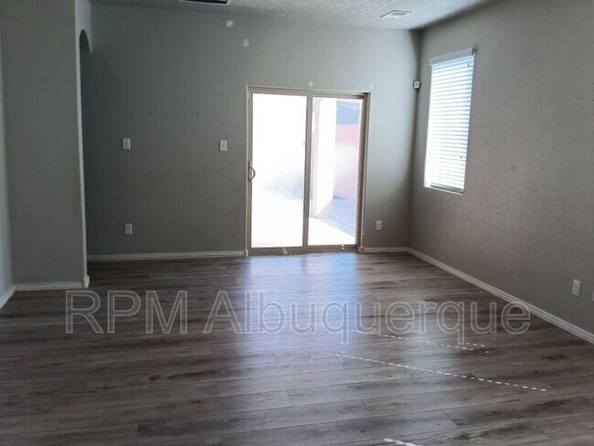 Foto del edificio - 10775 Buck Island Rd SW