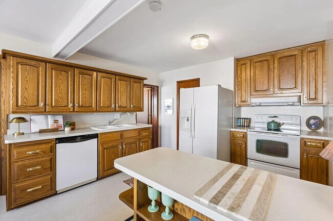 Foto del edificio - 409 6th St SE