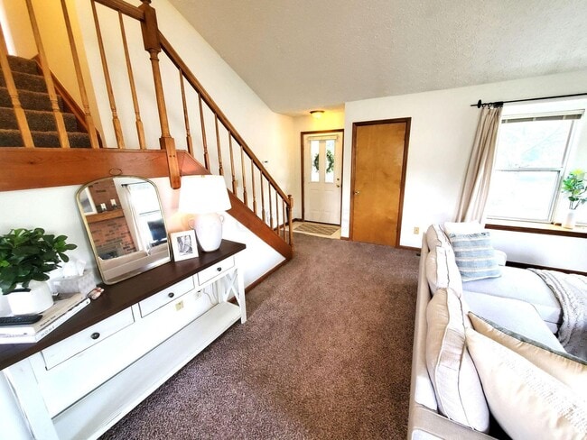 Foto del edificio - 4881 Arbormont Rd