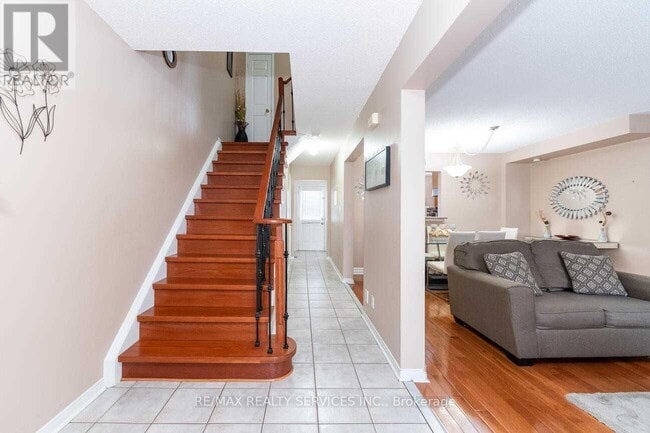 Building Photo - 35 Malta Ave.