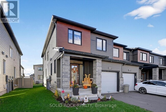 Building Photo - 324 Blossom Pass Ter