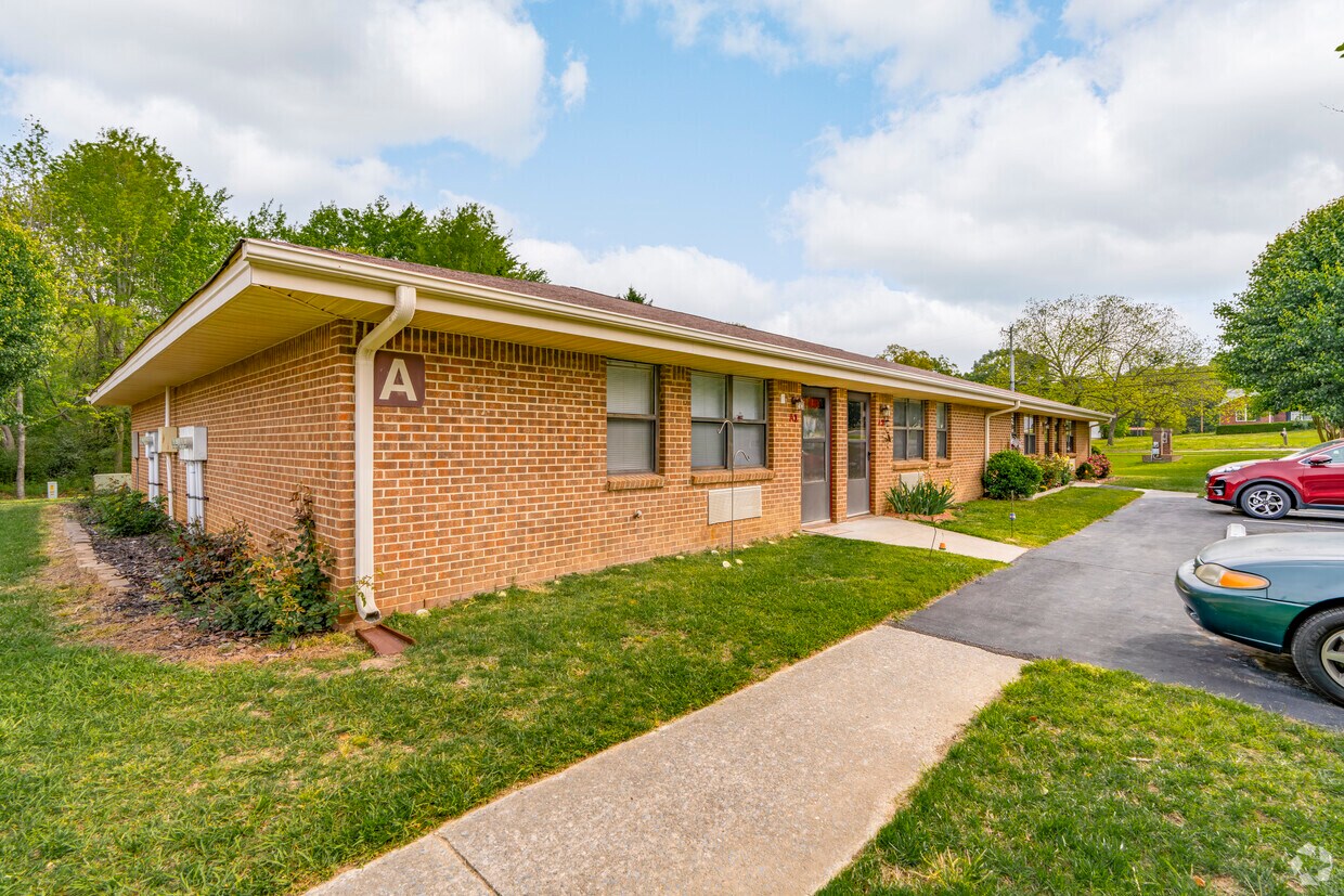 Foto principal - Gatewood Village