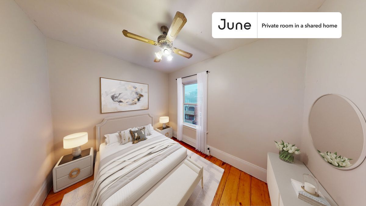 Primary Photo - Private bedroom in 3 bed/1 bath Home