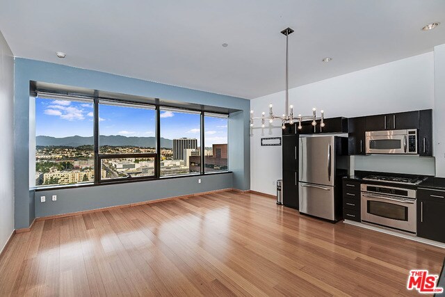 Primary Photo - 1100 Wilshire Blvd