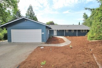 Building Photo - 10535 NW Walters Ln