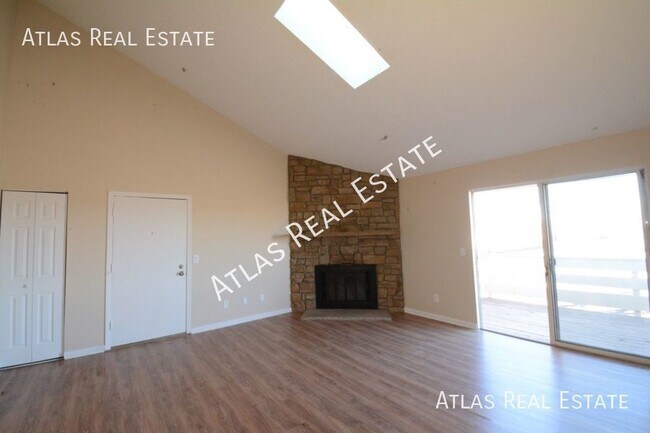 Foto del edificio - 2 Bedroom, 2 Bath Condo In Wheat Ridge, Mi...