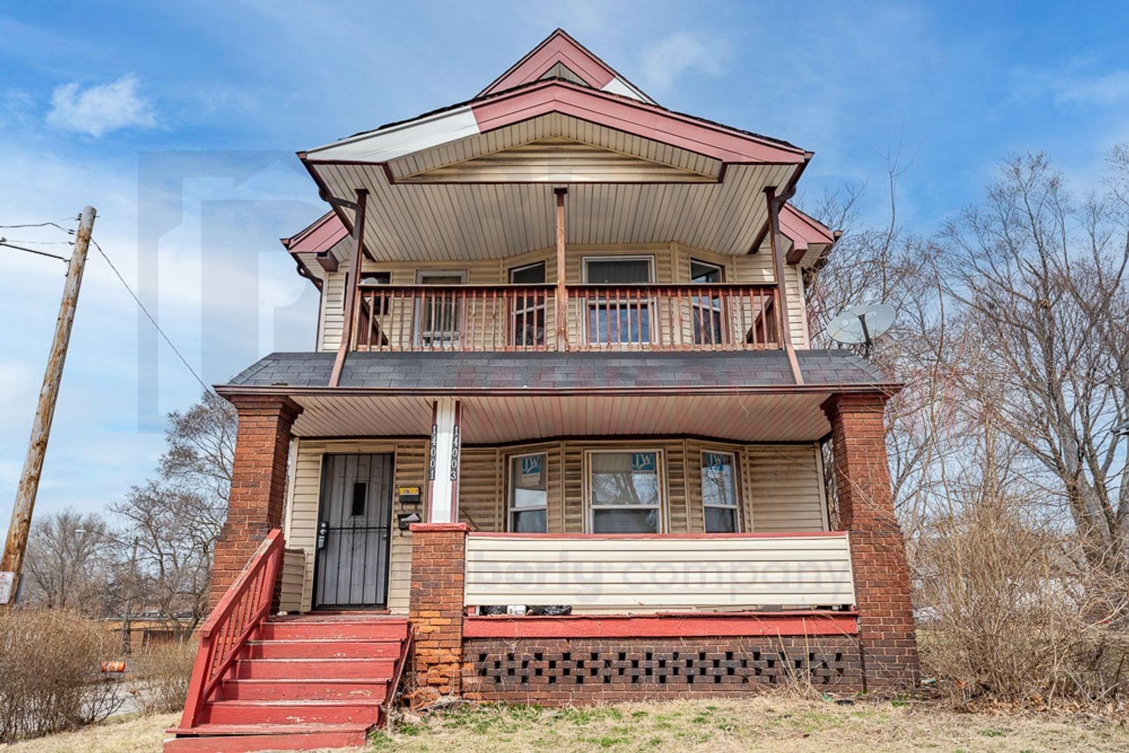 14001 Idarose Ave Cleveland, OH 44110 – photo 3