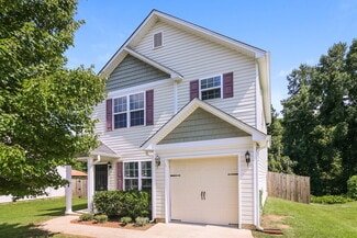 Building Photo - 417 Randolph Dr