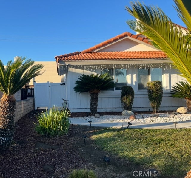 Foto del edificio - 425 Lewis Pl