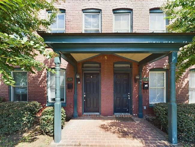 Building Photo - 1814 Parkwood Ave