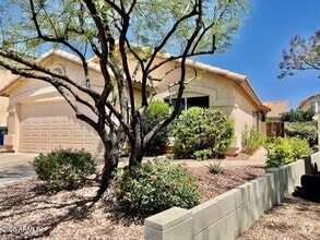 Building Photo - 2312 E Wescott Dr