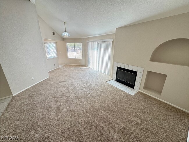 Building Photo - 7273 Vista Bonita Dr