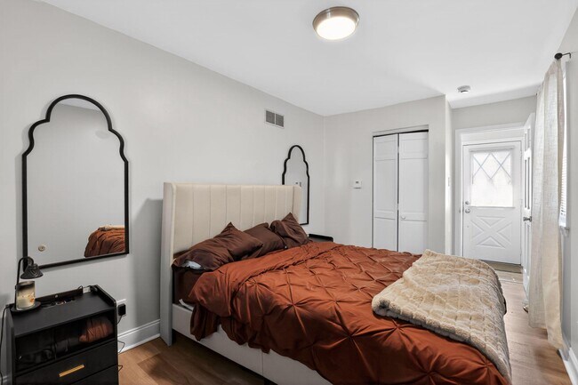 Foto del edificio - 47 E Madison Ave