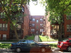 Building Photo - 1617 W Wallen Ave