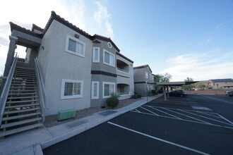 Building Photo - 6160 Rumrill St