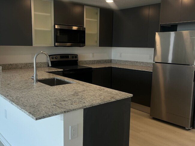 Foto del edificio - 5579 Millenia Park Blvd