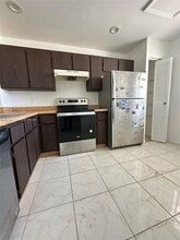 Building Photo - 861 NE 209th Terrace