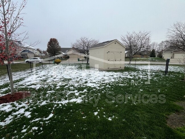 Building Photo - 8229 Stonelick Dr
