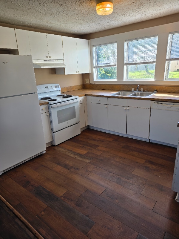 Foto del edificio - 2919 Maine Ave