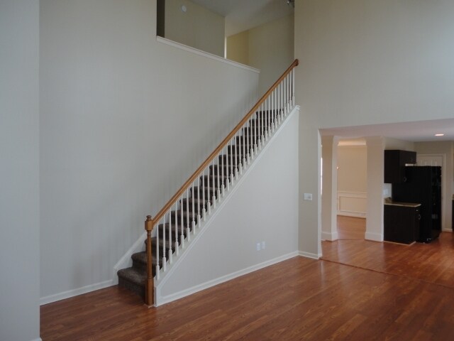 Building Photo - 209 Kindlewood Drive