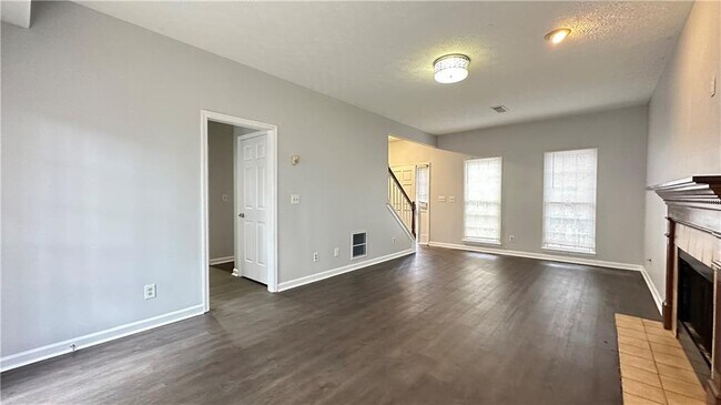 Building Photo - 430 Meadowfield Trail