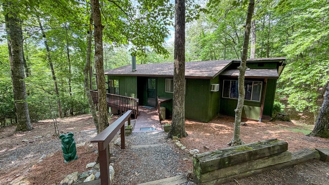 Building Photo - 1253 Tipton Springs Rd