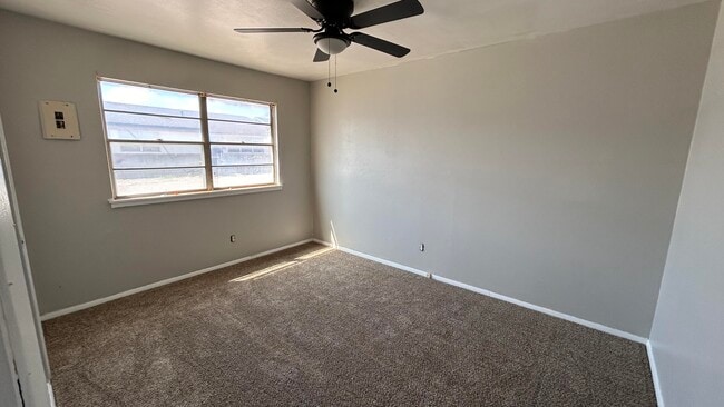Foto del edificio - 6518 Avenue S