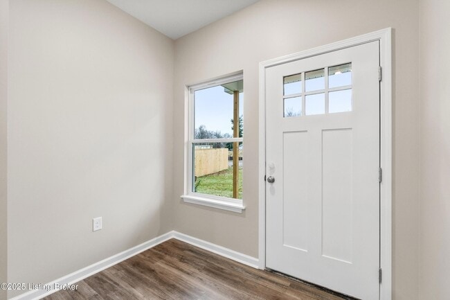 Building Photo - 3214 Maldon Dr