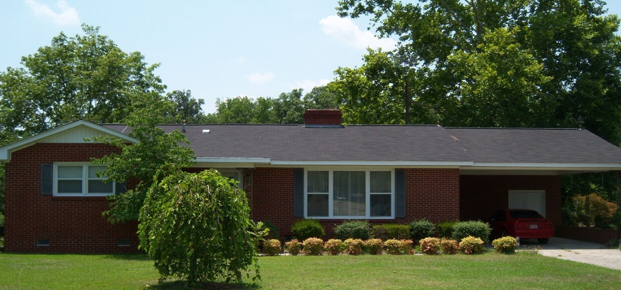 Building Photo - 4681 Moss Neck Rd