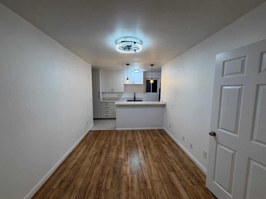 Foto principal - 195 Madrona St