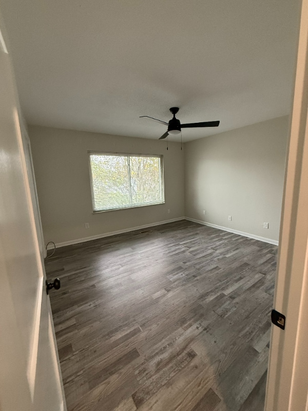 Building Photo - 118 Asbury Way