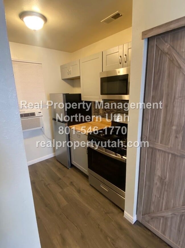 Foto del edificio - 2-Bedroom Condo in Ogden Now Available!