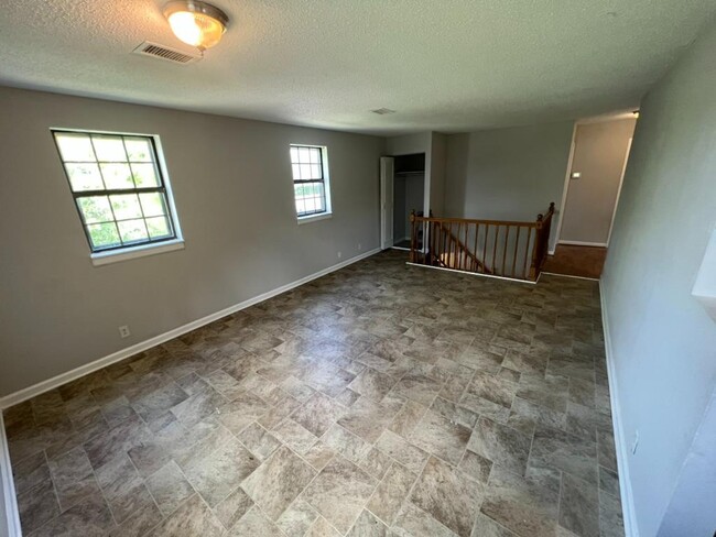 Building Photo - 4806 Apollo Dr