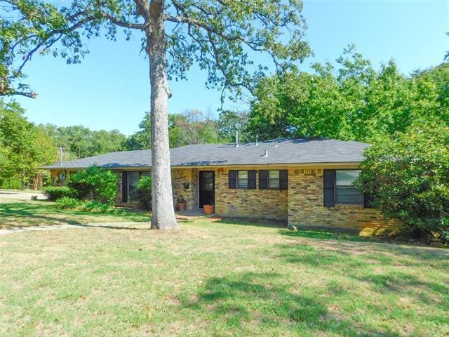 Building Photo - 2433 Kayewood Dr