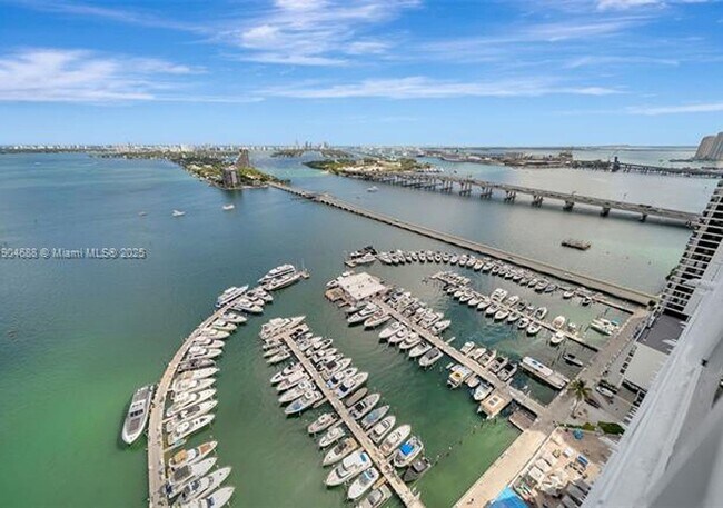 Foto del edificio - 1717 N Bayshore Dr