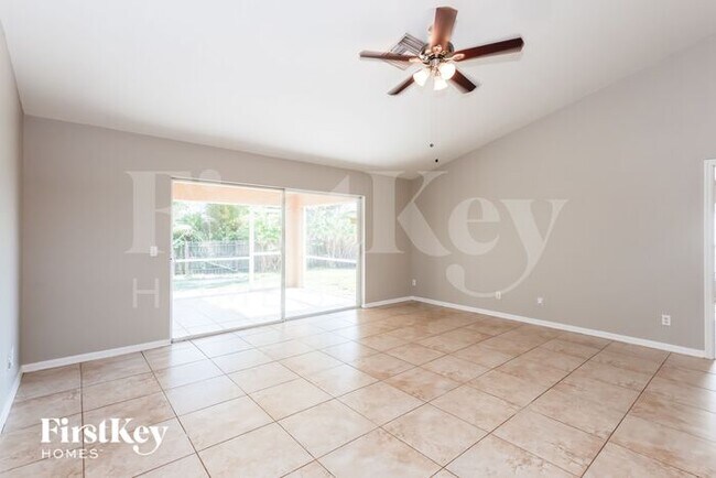 Foto del edificio - 2719 NW 10th St