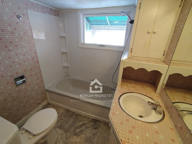 Foto del edificio - 140 W 16th St