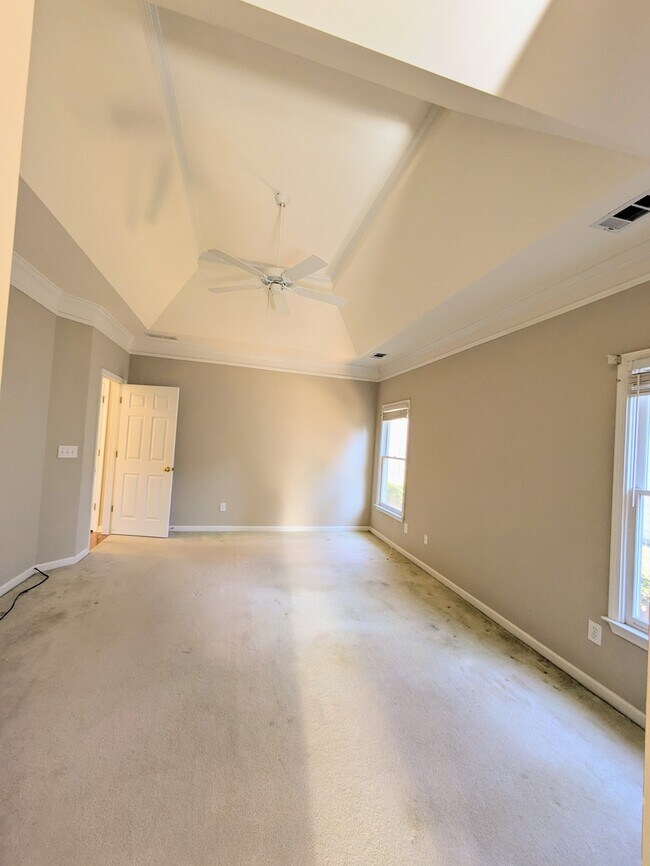 Building Photo - 1362 Valmont Trace NE