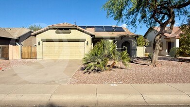 Building Photo - 1941 S Peppertree Dr